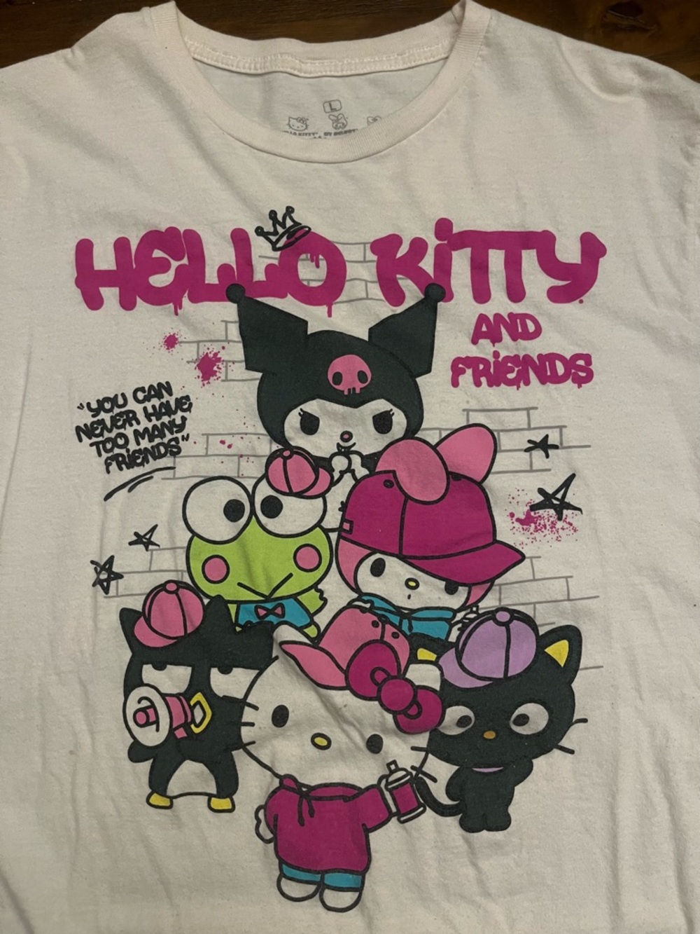 L t-shirt
